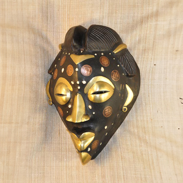 Tikar Mask 38 Left Angle
