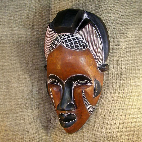 Tikar Mask 30 Left Angle