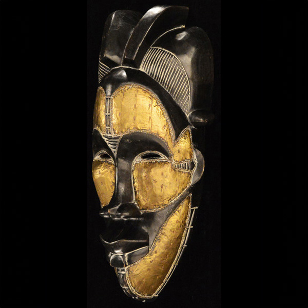 Tikar Mask 41 Left Angle