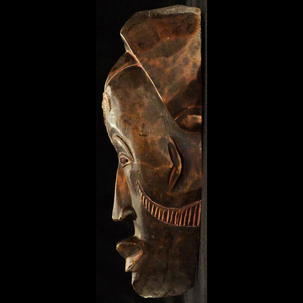 Tikar Mask 43 left side