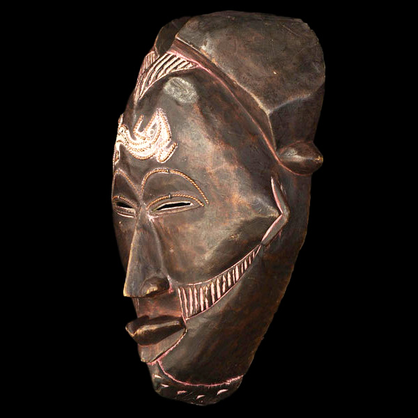Tikar Mask 44 Left Angle
