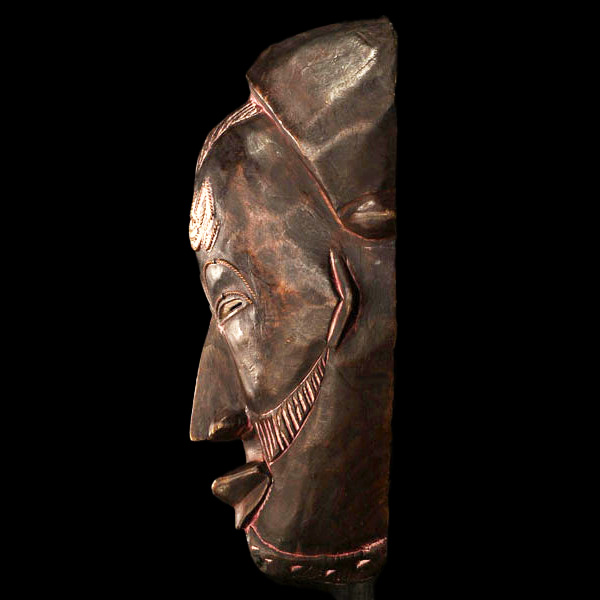 Tikar Mask 44 left side