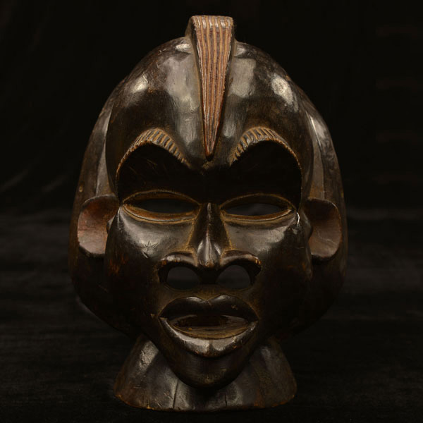 African Tikar mask