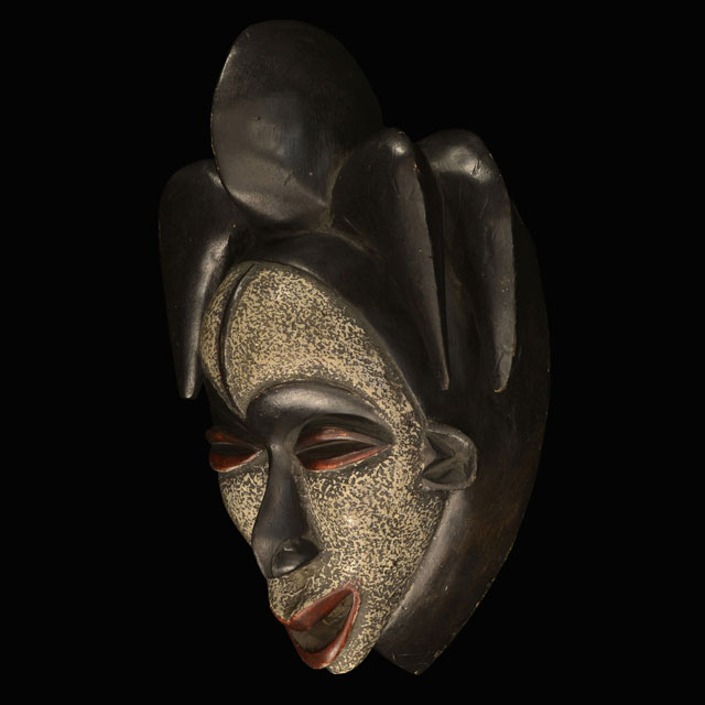 African Tikar mask Left Angle
