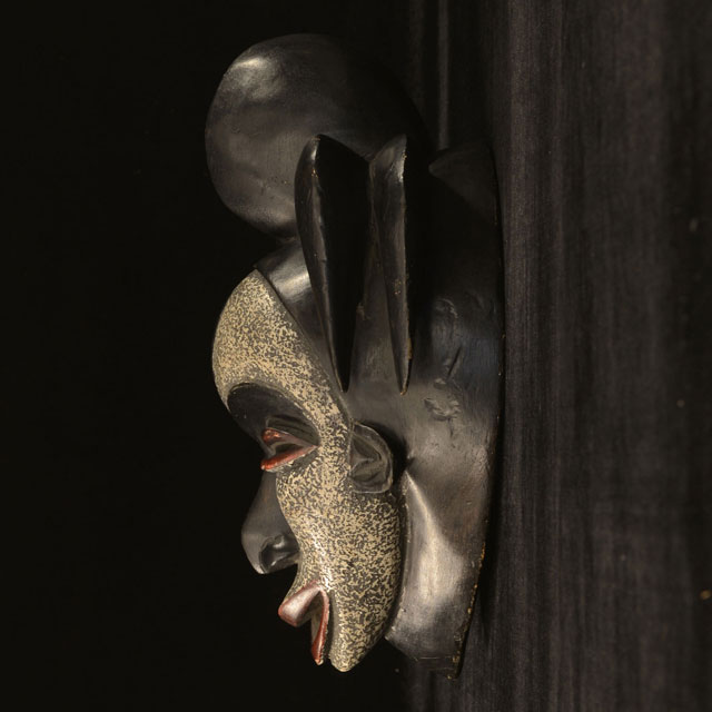 African Tikar mask left side