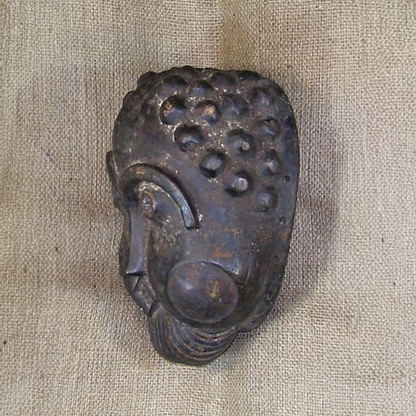 Tikar Mask 28 left side