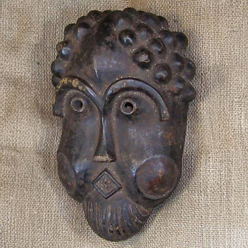 Tikar Mask 29 Left Angle