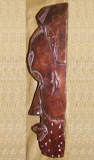 Tikar Mask 20 Left Angle