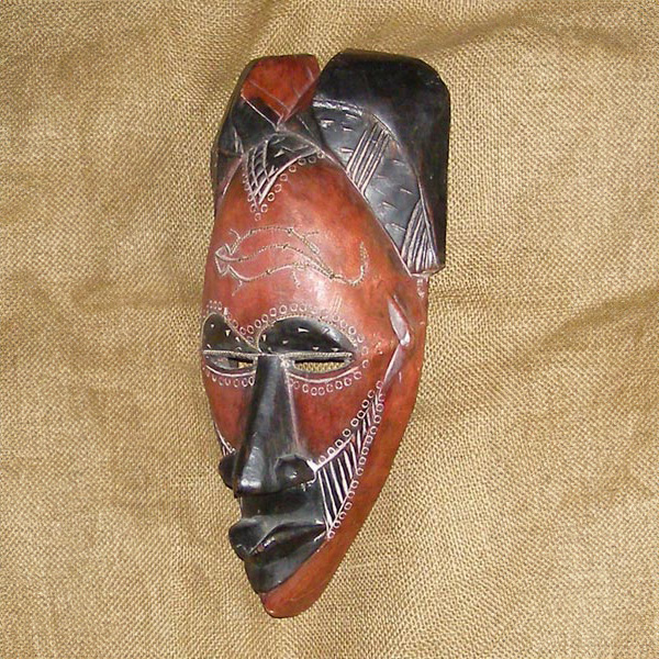 Tikar Mask 23 Left Angle