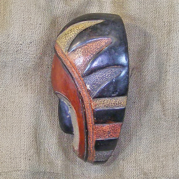 Vuvi Mask 1 Left