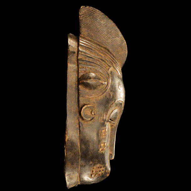 Yaure Mask 29 Right Side