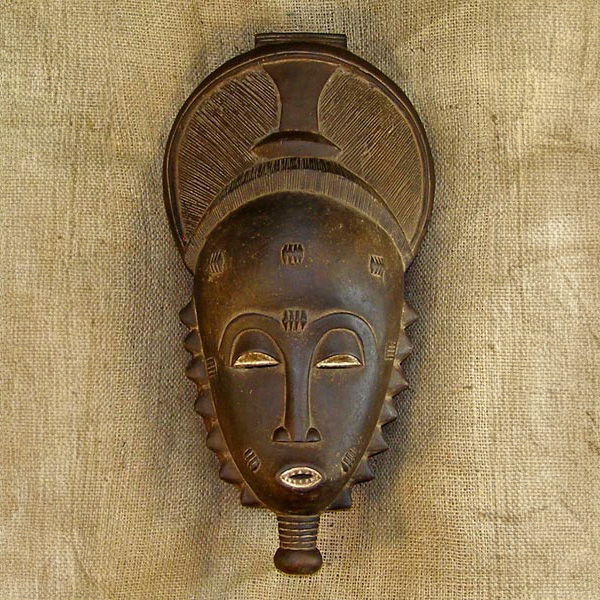 Yaure Mask 14 front
