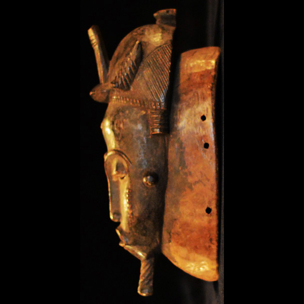 Yaure Mask 15 left side