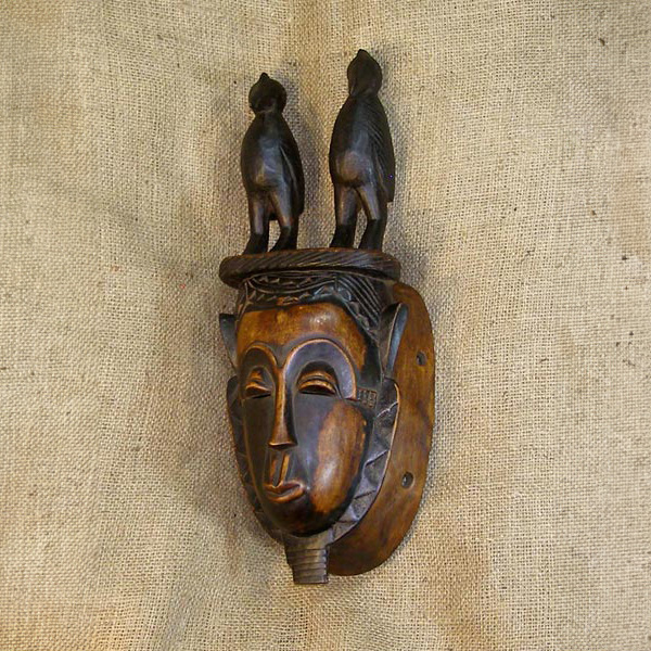 Yaure Mask 19 Left Angle