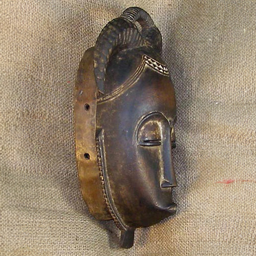 Yaure Mask 9 Right Side