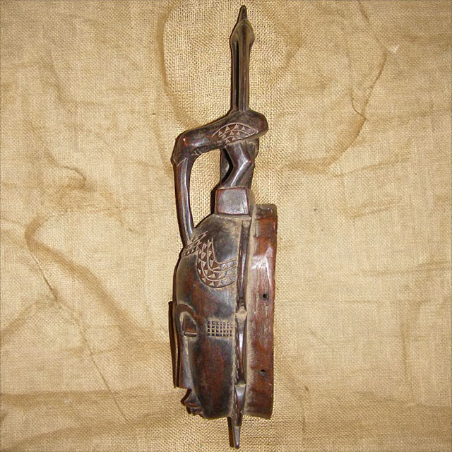 Yaure Mask 5 Left Angle