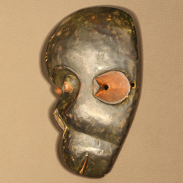 Yombe Monkey Mask 4 left side