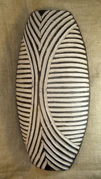 Zulu Shield 7 Left Angle