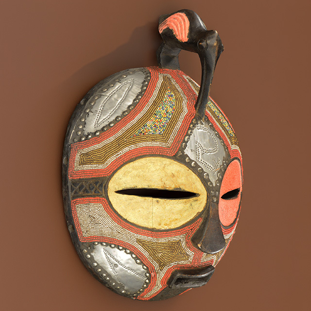 African luba mask 